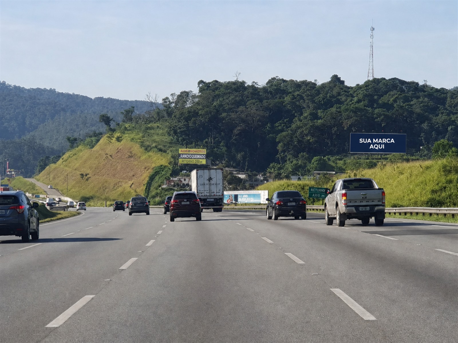 Estrutura de mídia OOH na Bandeirantes — KM 37 — sentido São Paulo Capital — ficha 03, mídia OOH na Rodovia dos Bandeirantes SP-348