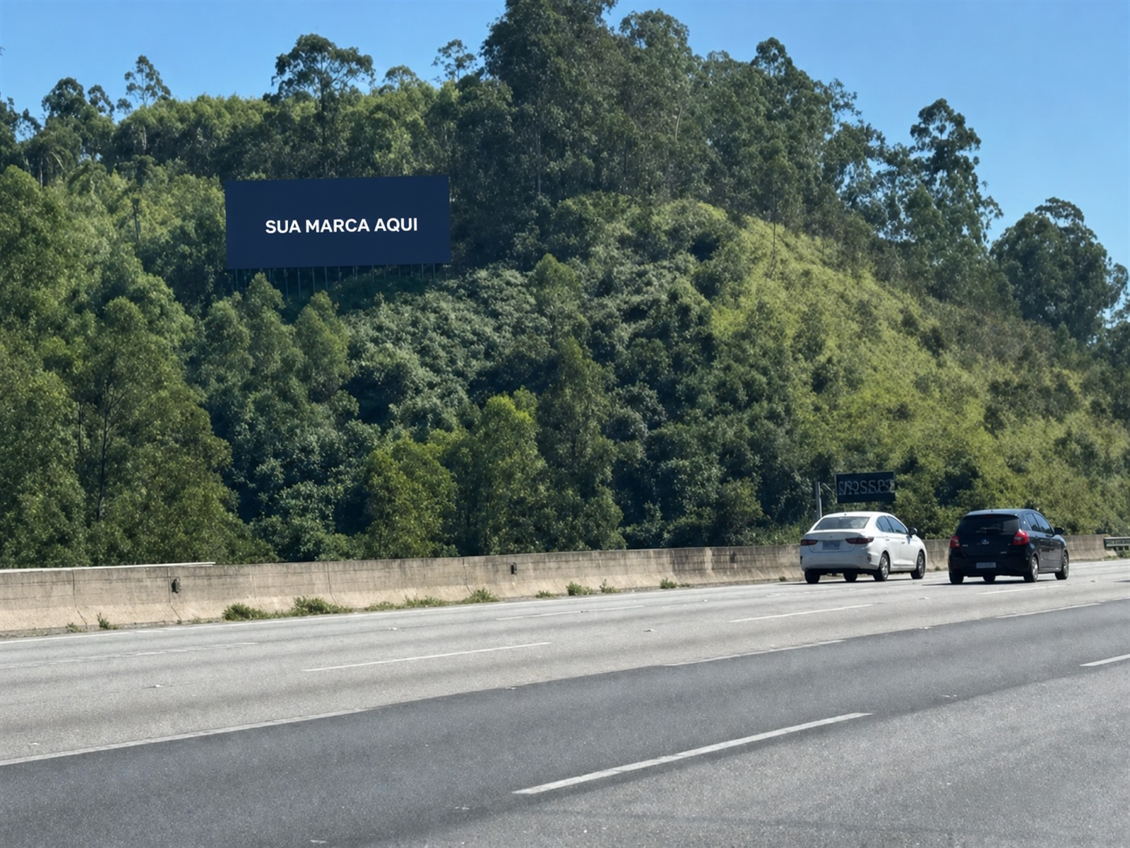 Painel publicitário na Bandeirantes — KM 44+150 — sentido São Paulo Capital — ficha 04, mídia OOH na Rodovia dos Bandeirantes SP-348