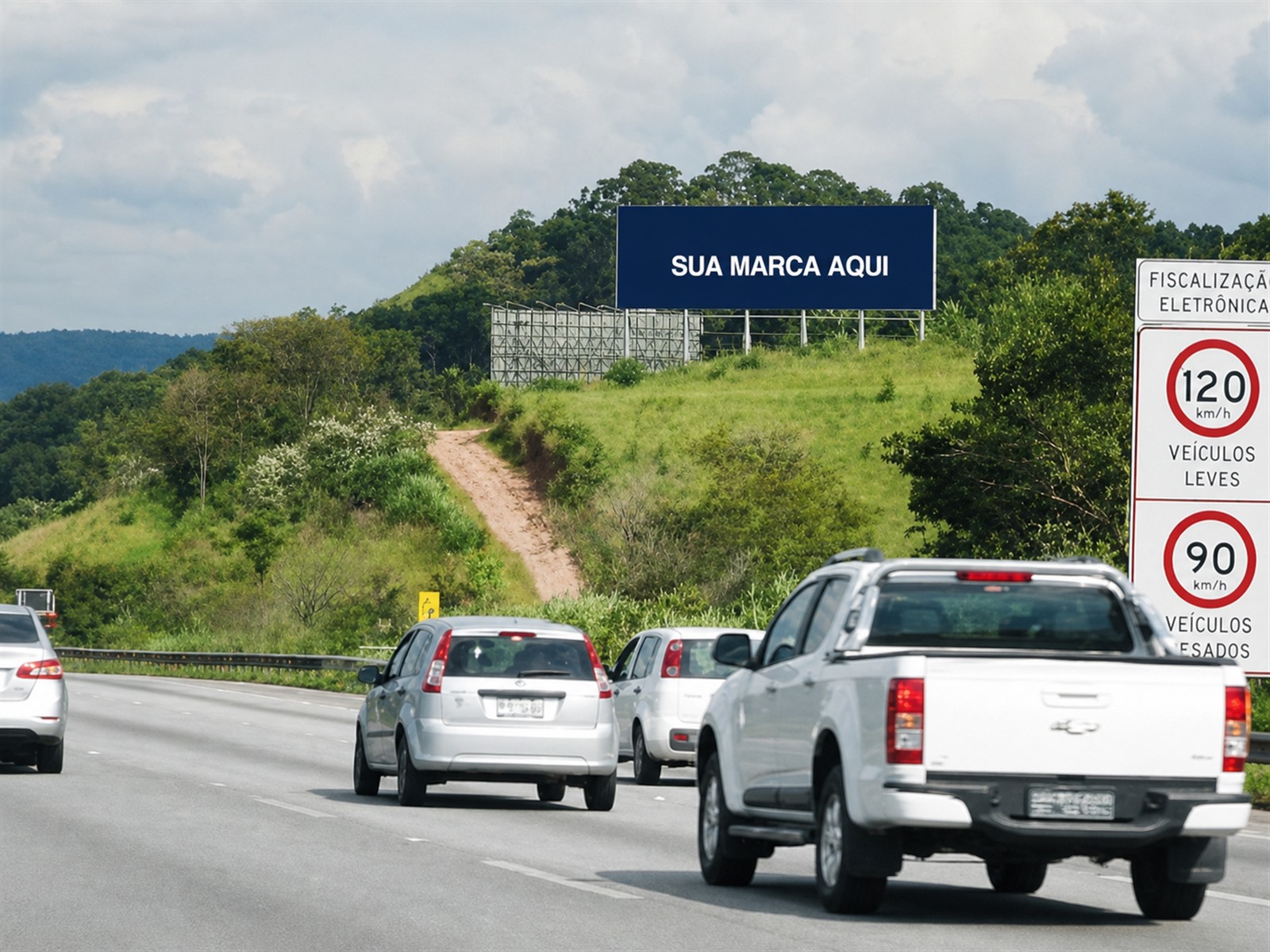 Painel rodoviário na Bandeirantes — KM 52+800 — sentido São Paulo Capital — ficha 21, mídia OOH na Rodovia dos Bandeirantes SP-348