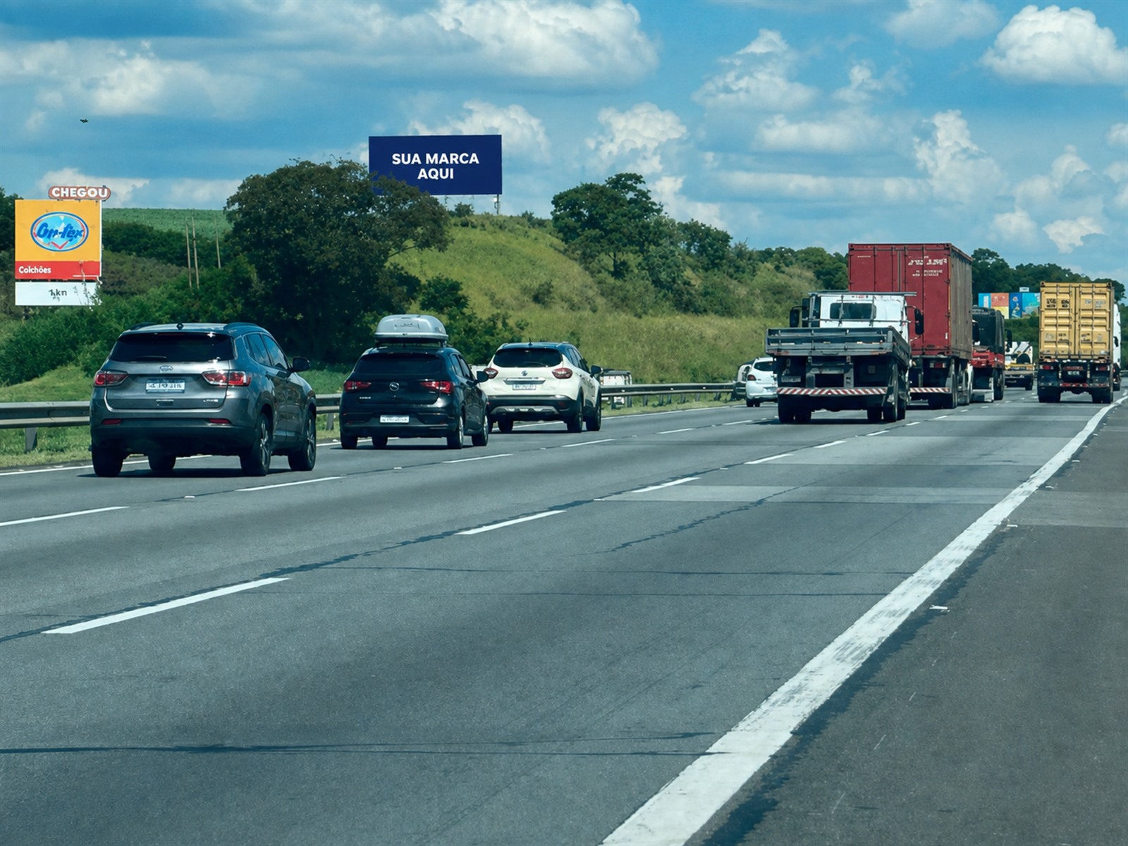 Painel publicitário na Bandeirantes — KM 64+200 — sentido Campinas — ficha 32, mídia OOH na Rodovia dos Bandeirantes SP-348