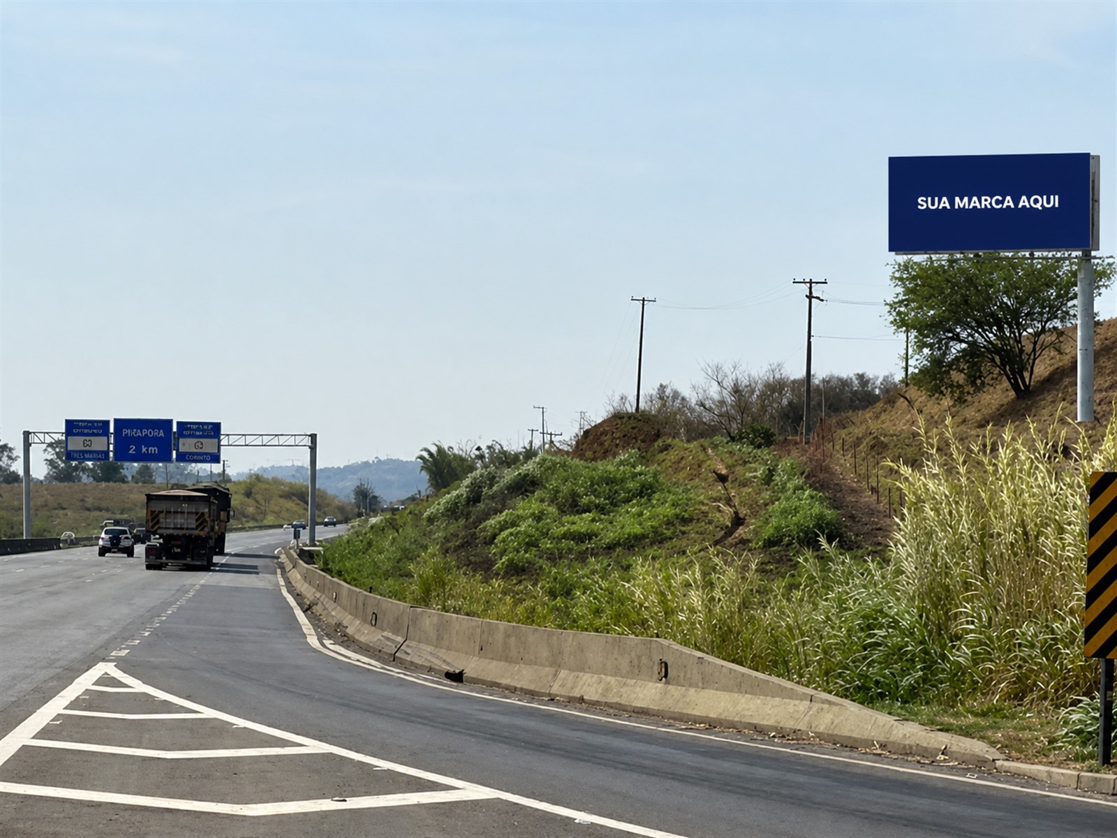 Painel publicitário na Bandeirantes — KM 80+000 — sentido São Paulo Capital — ficha 44, mídia OOH na Rodovia dos Bandeirantes SP-348