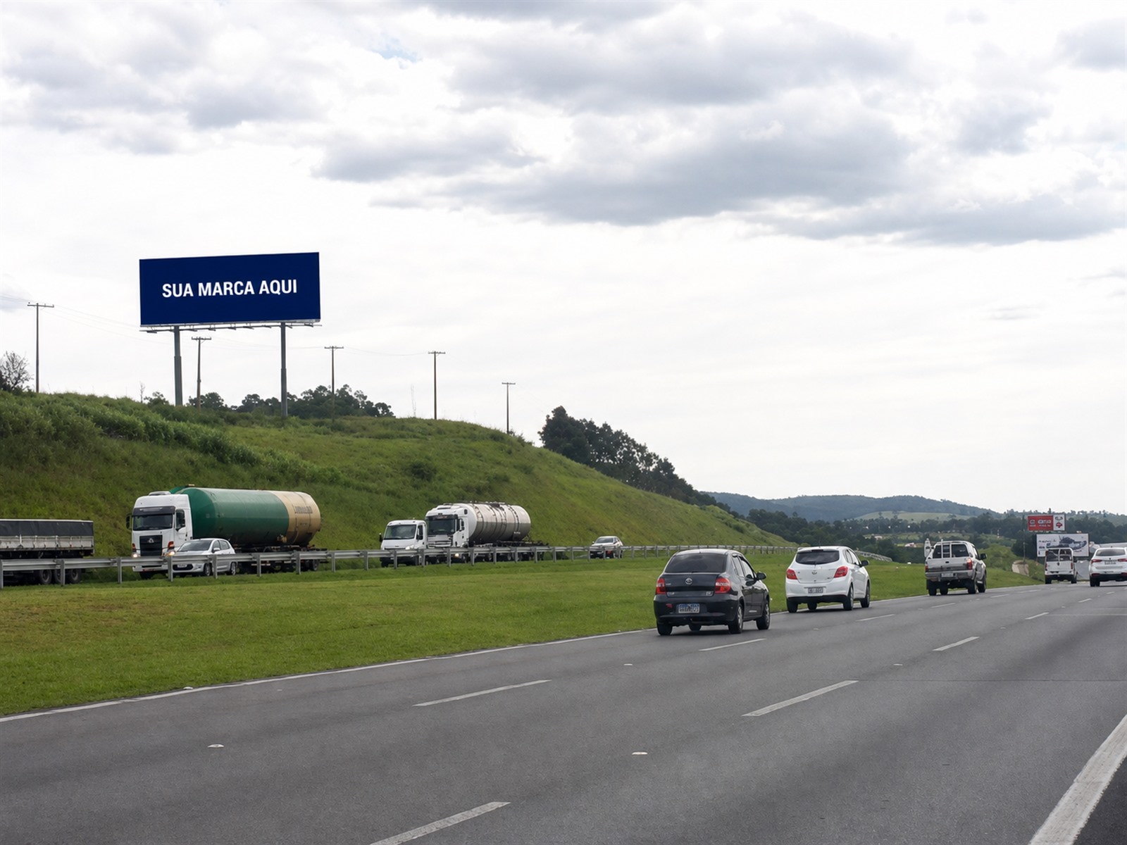 Painel publicitário na Bandeirantes — KM 69+400 — sentido Campinas — ficha 64, mídia OOH na Rodovia dos Bandeirantes SP-348