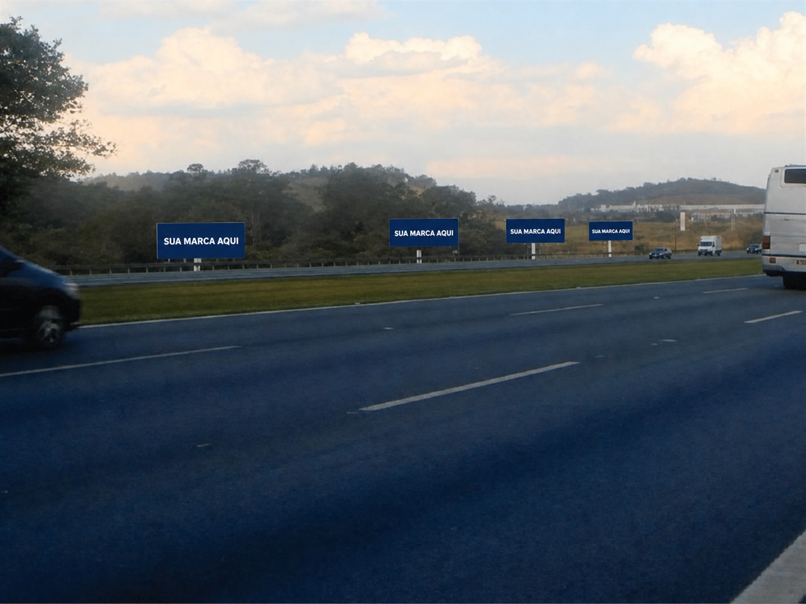 Painel rodoviário na Bandeirantes — KM 78+300 — sentido Jundiaí — ficha 73, mídia OOH na Rodovia dos Bandeirantes SP-348