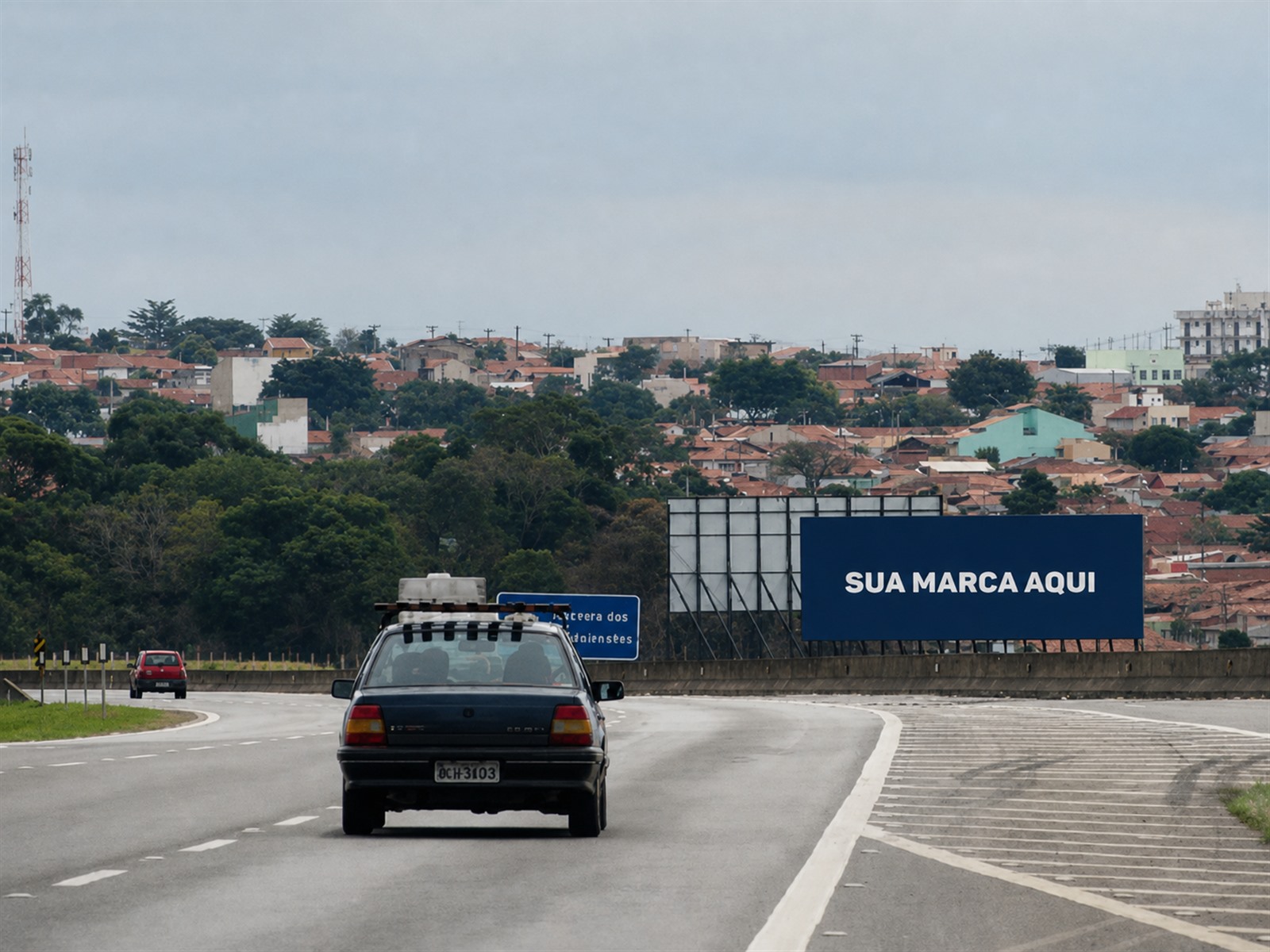 Painel publicitário na Bandeirantes — KM 104+700 — sentido Interior — ficha 80, mídia OOH na Rodovia dos Bandeirantes SP-348, próximo a Campinas
